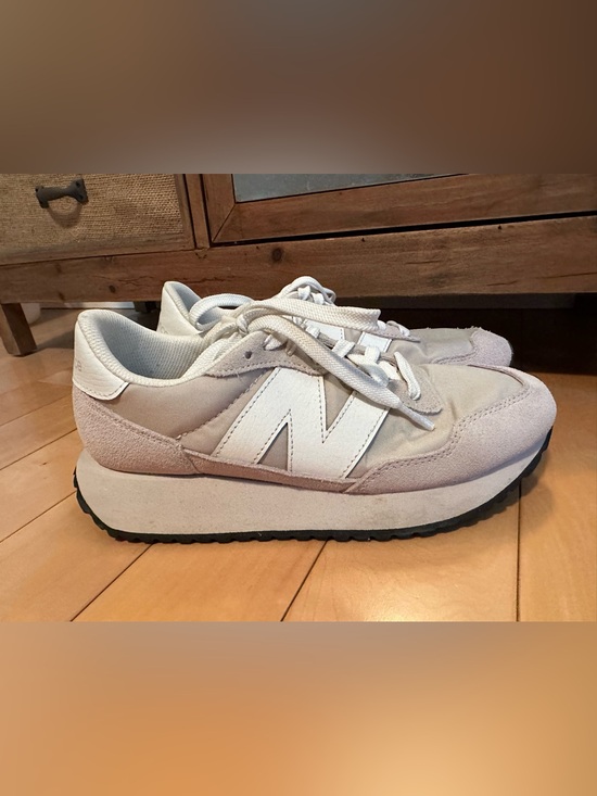 New Balance Shoes - New Balance women’s sneakers
